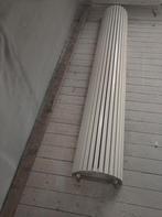 Design radiators half rond 3x, Ophalen, Zo goed als nieuw