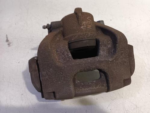 REMKLAUW RECHTS VOOR Opel Vectra C Caravan (01-2003/01-2009), Auto-onderdelen, Remmen en Aandrijving, Opel, Gebruikt