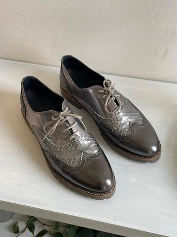 Veterschoen maat 42 Tango beschikbaar voor biedingen