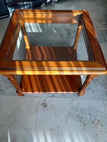 Salontafel  beschikbaar voor biedingen