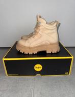 Enkellaarzen - Buffalo - Maat 38, Beige, Lage of Enkellaarzen, Nieuw, Ophalen of Verzenden