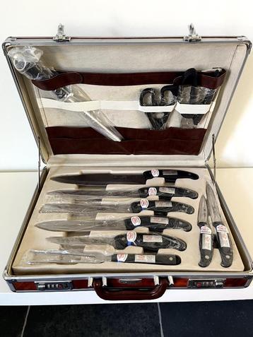 Messenkoffer 24-delig beschikbaar voor biedingen