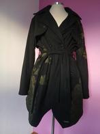 Mantel Desigual, Ophalen