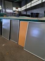 3 klikpanelen & 1 prikbord, Ophalen, Zo goed als nieuw