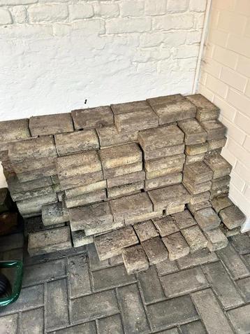 GRATIS Betonklinkers grijs - Zottegem, Béton, Enlèvement, Utilisé, Briques