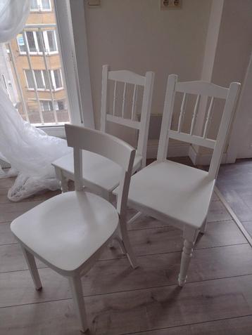 Stoelen beschikbaar voor biedingen