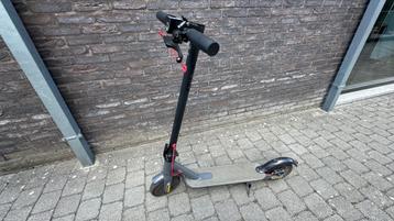 Electrische step (zelfde als Xiaomi M365 pro) defect. beschikbaar voor biedingen