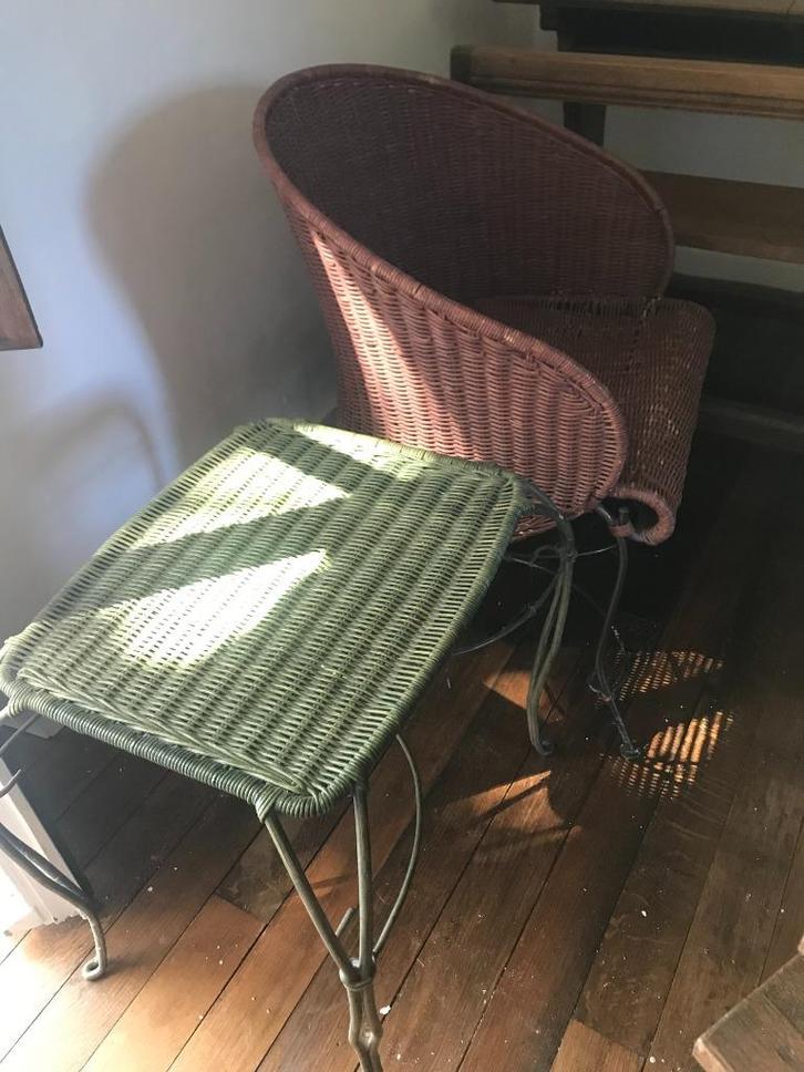 Fauteuil + table, Huis en Inrichting, Fauteuils, Gebruikt, Metaal, Riet of Rotan, Ophalen