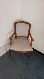 Antieke stoel, Enlèvement