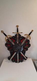 Prachtig wapenschild met 3 zwaarden, Antiek en Kunst, Ophalen