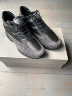 Hogan sneakers, Kleding | Dames, Schoenen, Ophalen of Verzenden, Sneakers, Grijs, Hogan