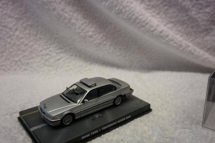 BMW E38 750iL Tomorrow never V12 James 007 Bond Altaya 1:43, Hobby & Loisirs créatifs, Voitures miniatures | 1:43, Utilisé, Voiture
