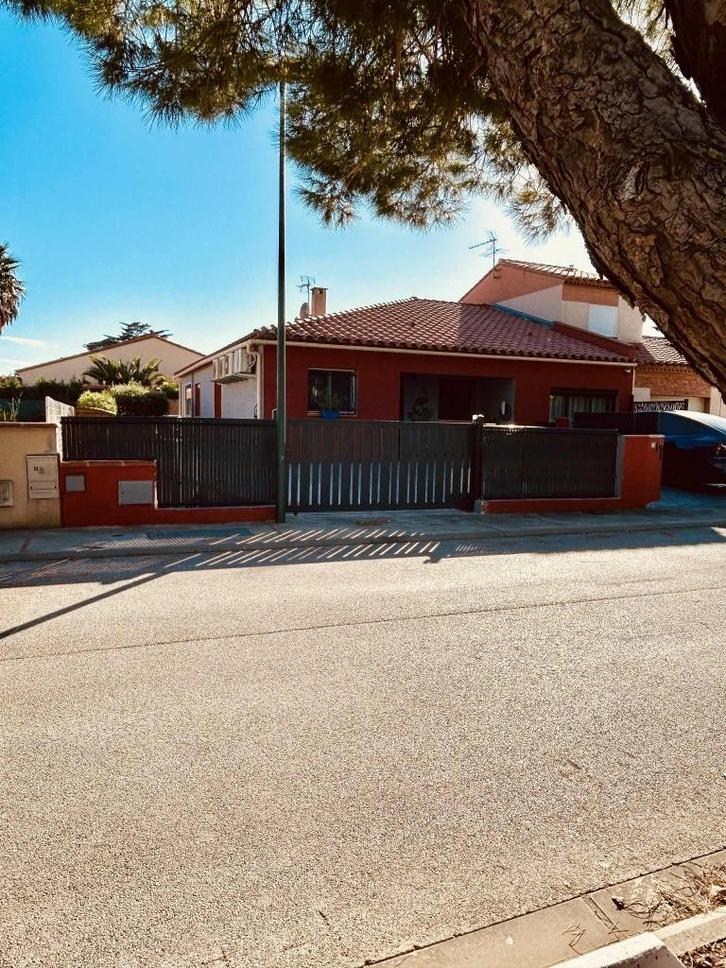 Villa ten zuiden van Frankrijk Pyrenees Orientale, Vakantie, Vakantiehuizen | Frankrijk, Languedoc-Roussillon, Landhuis of Villa