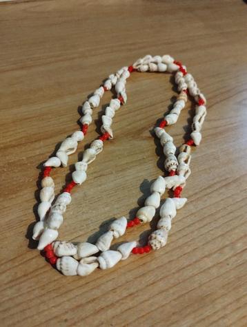 Collier Shell, Enlèvement ou Envoi, Comme neuf, Blanc, Pierre ou Minéral