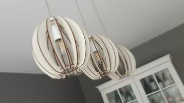 Lampes suspensions triples beschikbaar voor biedingen