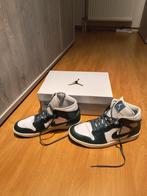 Air Jordan 1 wit met groen maat 44.5, Enlèvement, Comme neuf