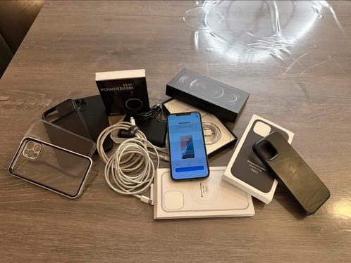 iPhone 12 Pro max 256GB (inclusief hoesjes, powerbank, …), Telecommunicatie, Mobiele telefoons | Overige merken, Zo goed als nieuw