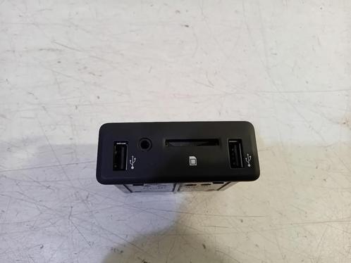 AUX POORT & USB POORT Renault Megane IV (RFBB) (280237081R), Auto-onderdelen, Overige Auto-onderdelen, Renault, Gebruikt