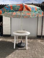 Tuintafel met parasol en toebehoren, Tuin en Terras, Tuintafels, Ophalen, Gebruikt, Rond, Plastic