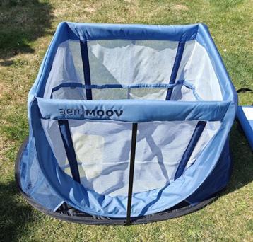 AeroMoov Campingbedje / Reisbedje met matras beschikbaar voor biedingen