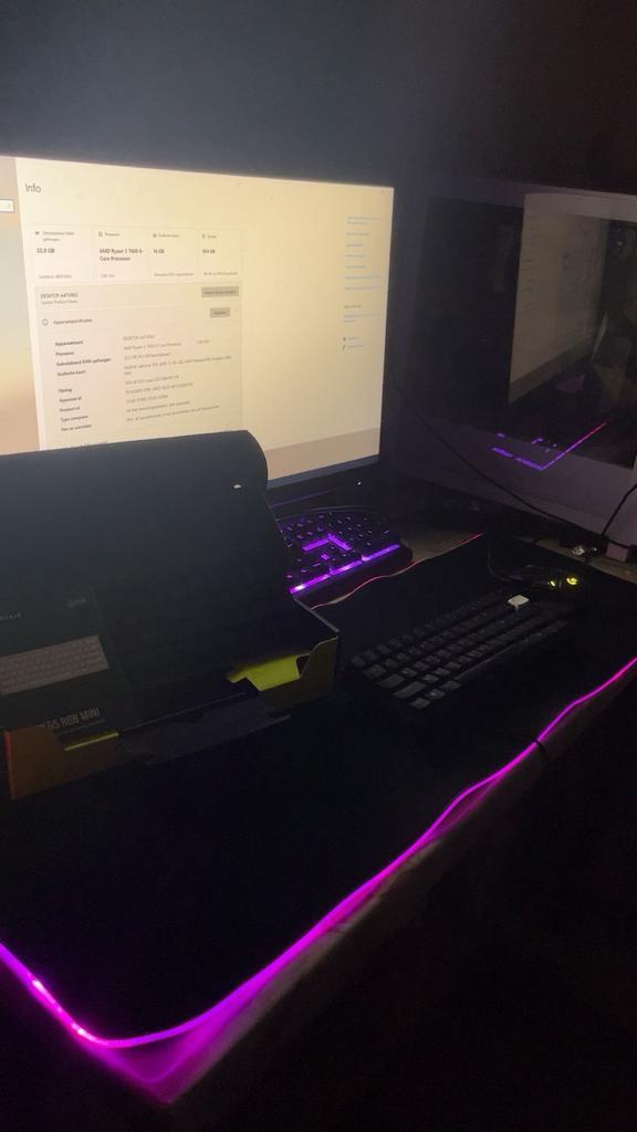 Gaming setup, Computers en Software, Desktop Pc's, Gebruikt, 3 tot 4 Ghz, SSD, 32 GB, Met monitor, Gaming, Ophalen of Verzenden