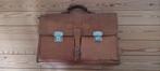 Oude lederen boekentas, Handtassen en Accessoires, Tassen | Schooltassen, Ophalen