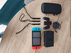 Nintendo switch met toebehoren, Ophalen, Zo goed als nieuw