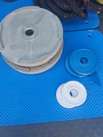 Sport en fitness materialen  beschikbaar voor biedingen