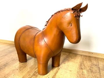 Lederen voetbank Omersa style pony