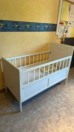 Retro babybedje met nieuwe matras co sleeper mogelijk, Ophalen, Zo goed als nieuw