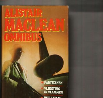 Alistair Macclean omnibus  674 blz disponible aux enchères