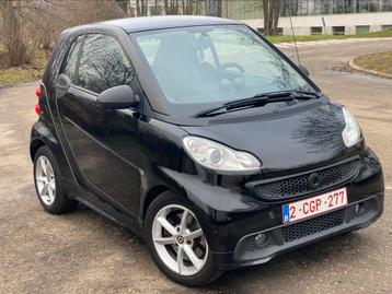 Smart ForTwo 1.0i Essence Euro5 9/2013 Clim Toit Pano Jantes beschikbaar voor biedingen
