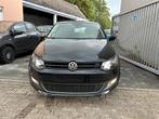 2014 VW Polo 5 zitplaatsen benzine en 12 maanden garantie, Te koop, Berline, Benzine, 5 deurs