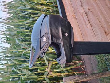 Bell moto 10 carbon crosshelm medium beschikbaar voor biedingen