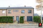 Woning te koop in Wachtebeke, 5 slpks, 212 m², Vrijstaande woning, 5 kamers, 211 kWh/m²/jaar