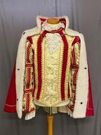 NIEUW rood prinsenpak met goudkleurige afwerking, maat M, Kleding | Heren, Carnavalskleding en Feestkleding, Ophalen of Verzenden