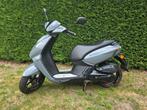 Peugeot Kisbee GT '24 - B-klasse(45km/h) - 3985km, Vélos & Vélomoteurs, Scooters | Peugeot, Enlèvement, Comme neuf