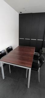 Eettafel (uittrekbaar) met 4 stoelen, Huis en Inrichting, Tafels | Eettafels, Ophalen of Verzenden, Gebruikt