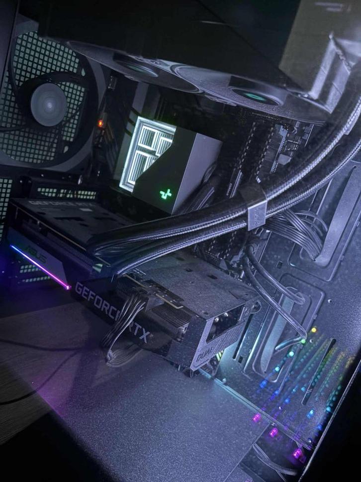 PC-gamer, Computers en Software, Desktop Pc's, Zo goed als nieuw, 3 tot 4 Ghz, SSD, 32 GB, Gaming, Ophalen