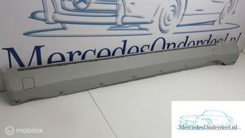 W201 190E 190D Sideskirt rechts NOS Nieuw skirt beschikbaar voor biedingen