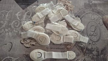 NIEUW kastbeveiliging kinderslot baby lock babyslot 13 STUKS beschikbaar voor biedingen
