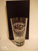 Oud geverfd bierglas Speciale Vieux Bruxelles, Verzamelen, Ophalen of Verzenden, Zo goed als nieuw, Glas of Glazen, Overige merken