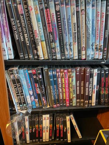 STOCK +/- 1.200 DVD's en BLU RAY's films en series NIEUW  beschikbaar voor biedingen