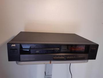 JVC XL-V221 CD speler', gereviseerd, waarborg beschikbaar voor biedingen