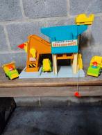 Fisher Price Vintage Lift & Load haven met gerief en auto's, Kinderen en Baby's, Speelgoed | Fisher-Price, Ophalen of Verzenden