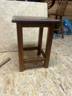 Petit tabouret, Comme neuf, Bois