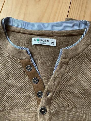 TE KOOP SWEATER E-COLLECTIE VAN ARMAND THIERY beschikbaar voor biedingen
