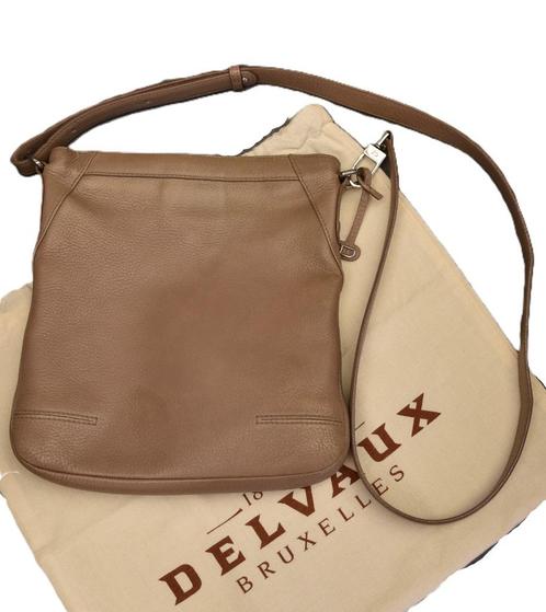 Delvaux Lundi crossbody taupe, Handtassen en Accessoires, Tassen | Damestassen, Gebruikt, Schoudertasje, Beige, Ophalen of Verzenden