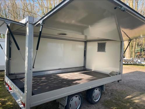 Gesloten aanhanger wat volledig open kan door de zijkleppen, Auto diversen, Aanhangers en Bagagewagens, Ophalen