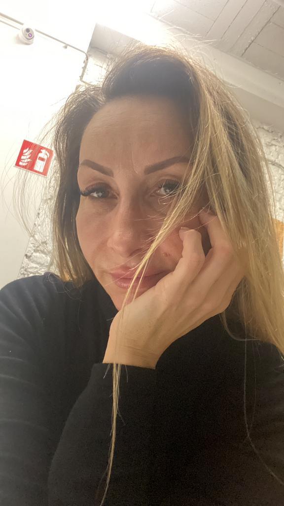 Je recherche une masseuse pour pratiquer des massages 4 main, Bijoux, Sacs & Beauté, Beauté | Soins du corps, Enlèvement